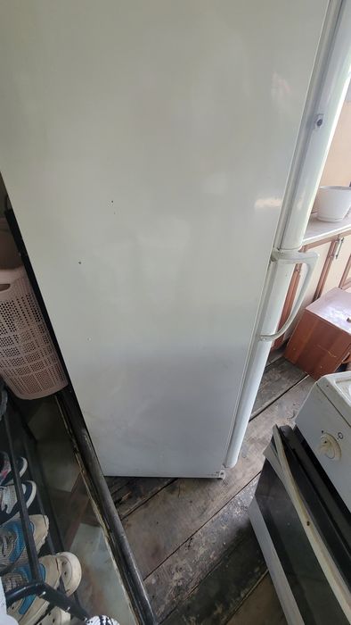 Холодильник Indesit