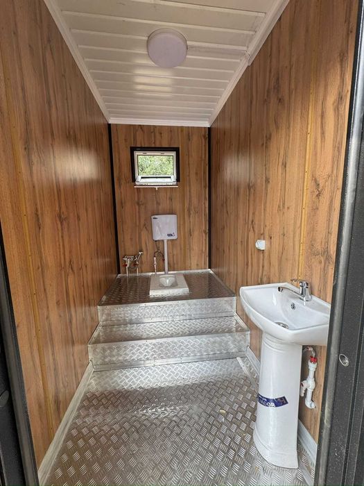 Туалет для общественных мест