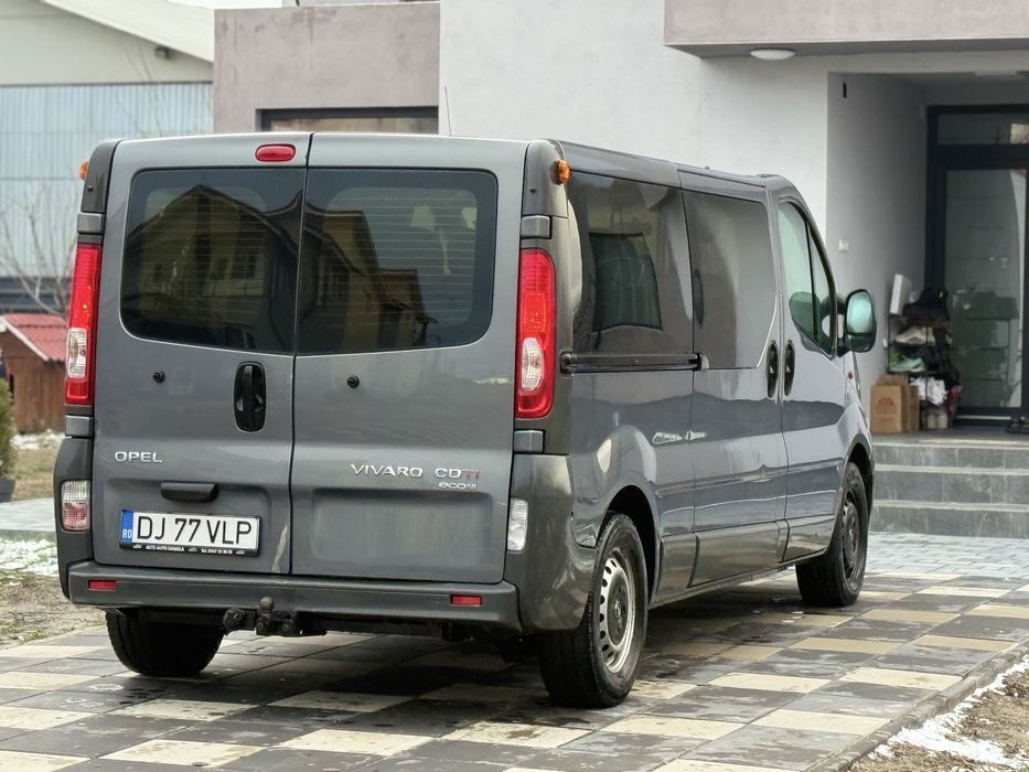 OPEL VIVARO 2013 EURO 5 Modelul Lung / 9 locuri