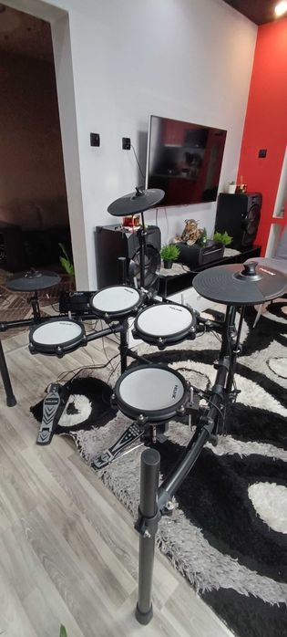 Барабани  електрони NUX