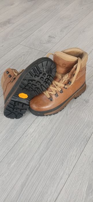 Ghete bocanci Garmont trekking