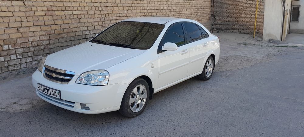 Chevrolet Lacetti / Gentra 2013