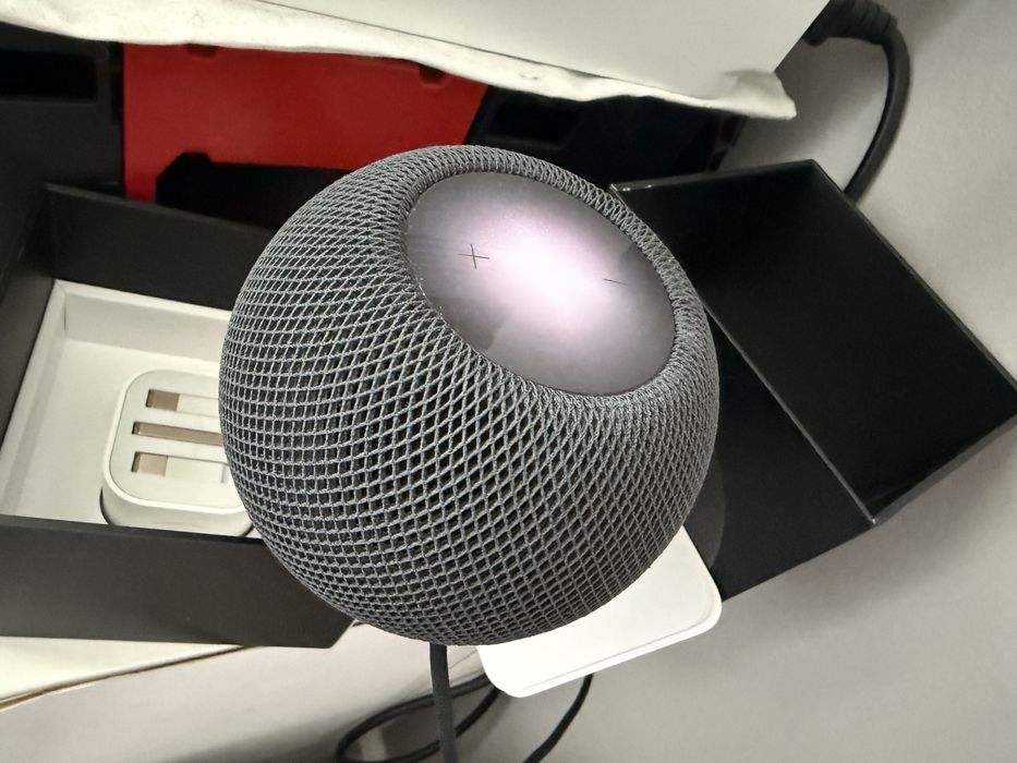 Умная колонка Apple HomePod mini черный