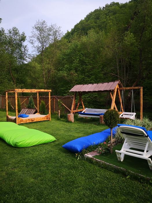 Inchiriez cabana (Cabana Denny)