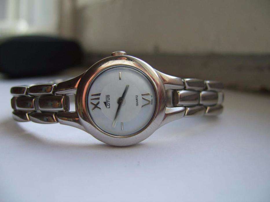 Ceas dama original LOTUS Quartz 15283/1 Electronic NOU