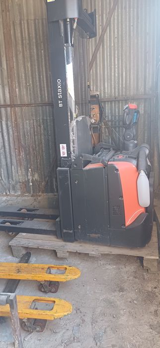 Transparent Toyota SPE160L