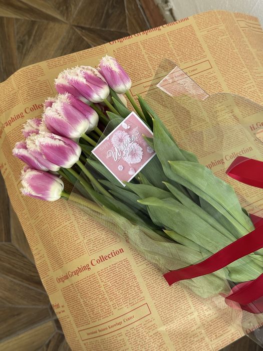 Премипльные тюльпаны