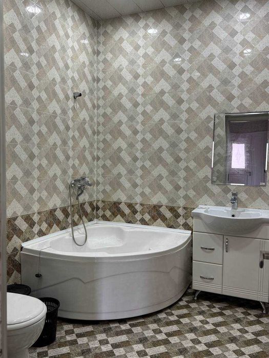 Срочно Продам Шикарную квартиру Жк Сагбон 2/3/9  75м2 989*