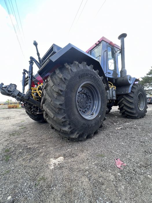 Трактор Кировец к-744,к-700а