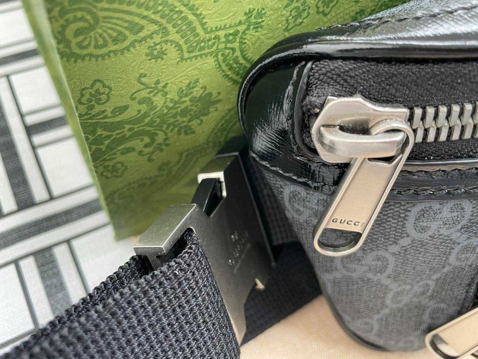 Чантичка Оригинална за Kръст Гучи Supreme Gucci Belt Bag Чанта Колан