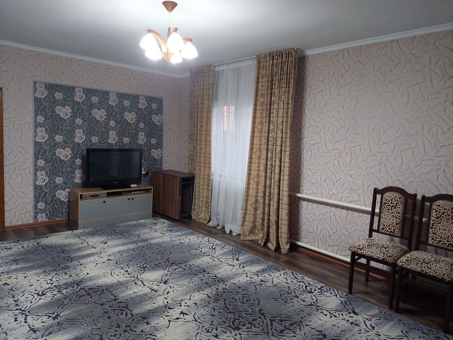 Дом продаётся 8соток