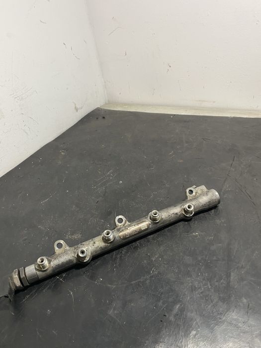 Rampa injectoare BMW X3 E83 2.0 diesel M47 150cp