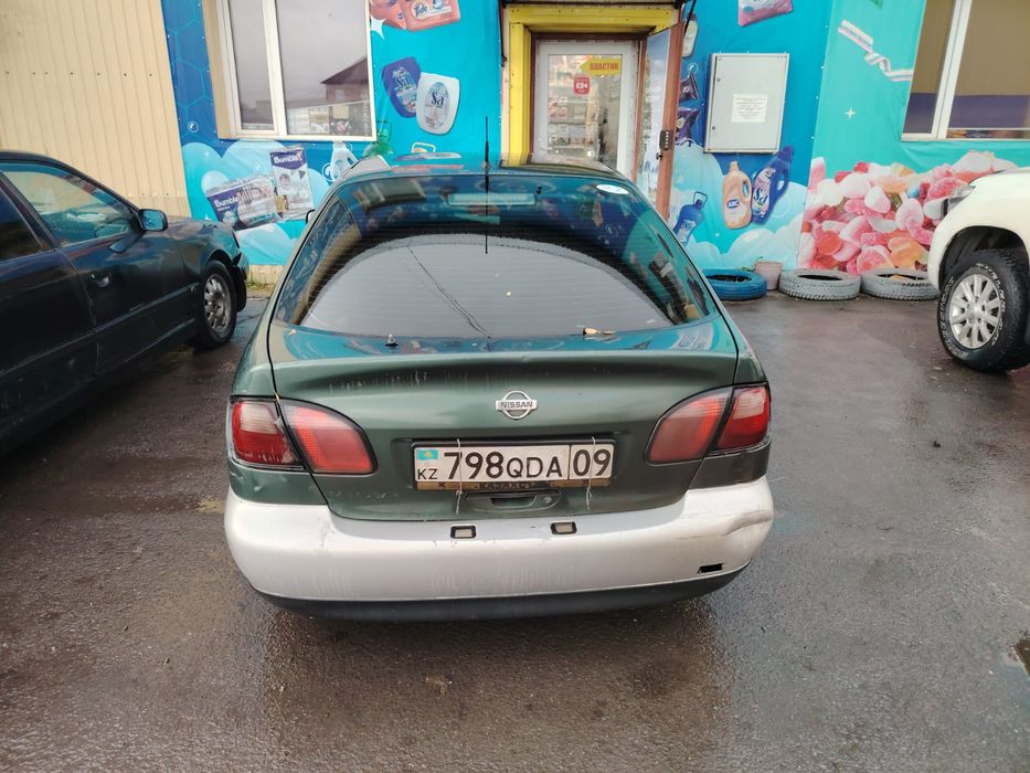 Продам срочно машину