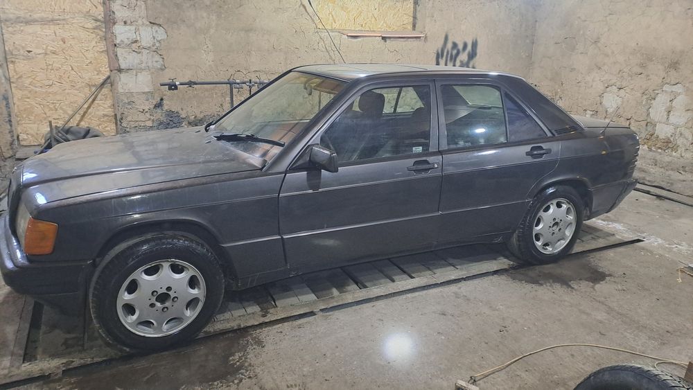 Мерседес 190 mercedes w201