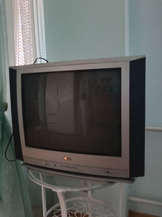 Телевизор б/у в рабочем сотоянии