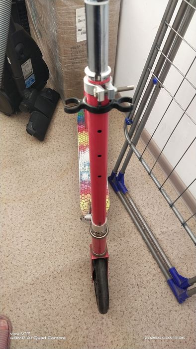 Самокат продам в хорошем состоянии