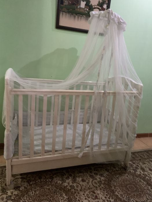 Манежь деревянный