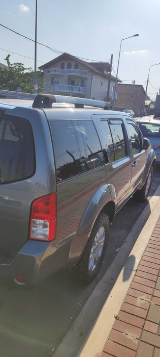 Nissan Pathfinder Automat 2005