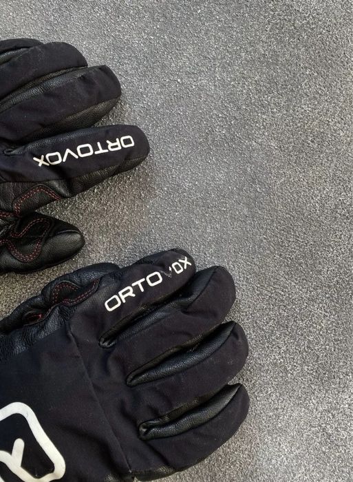 Manusi ski Ortovox Tirolwool M rab hestra black diamond mammut