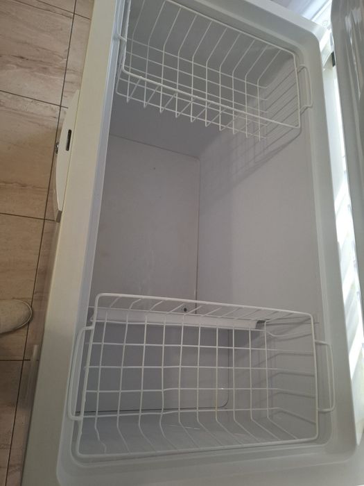 Lada frigorifica Beko