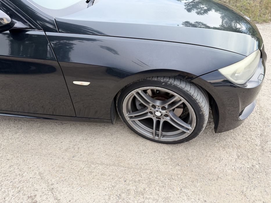 Capota bmw e92 e93 lci faruri bmw e92 e93 lci trager aripa bmw e92 e93