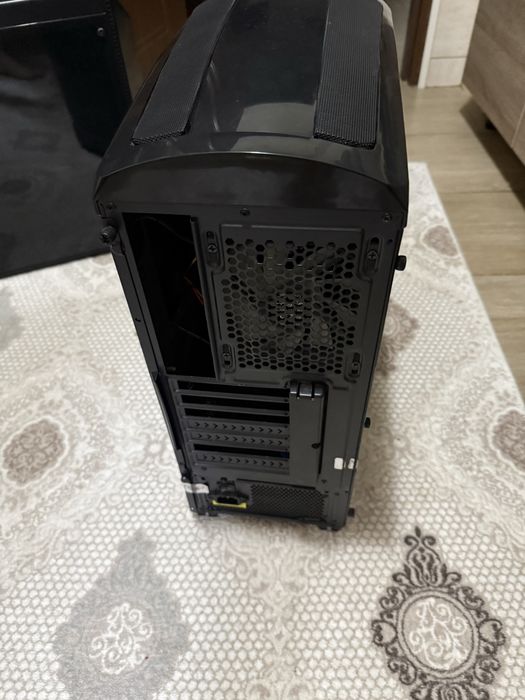 Carcasa myria + 1 ventilator 120mm