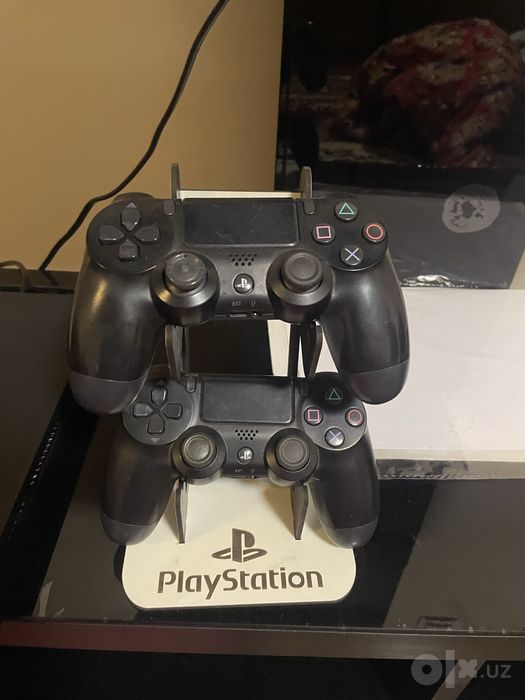 Playstation 4 slim