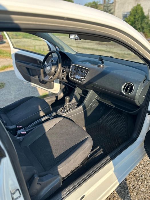 Volkswagen UP cu Instalație GPL