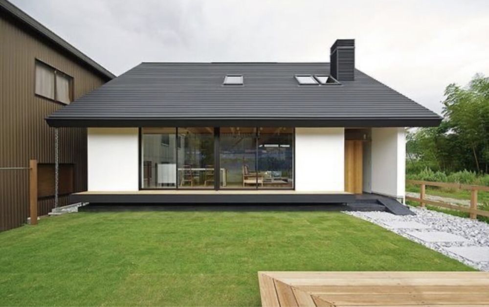 Vand/fac case modulare pe structura metalica .