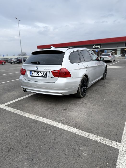 BMW seria 3  xDrive 320