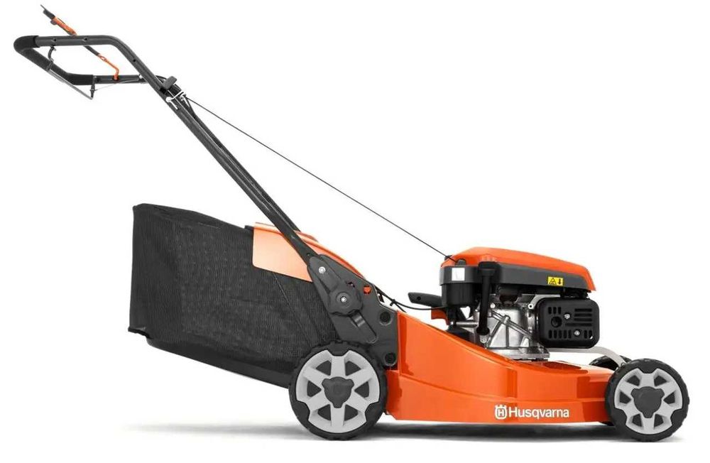 Gazonokosilka Husqvarna LC 253SP   Бензиновая газонокосилка