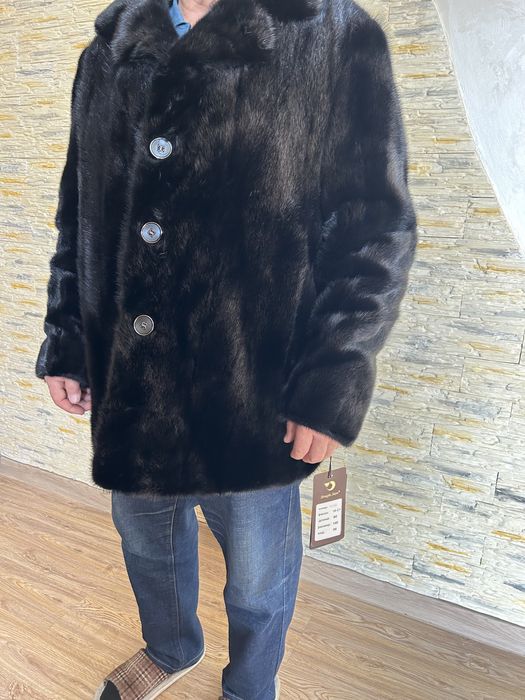 Новый шуба сатылады.