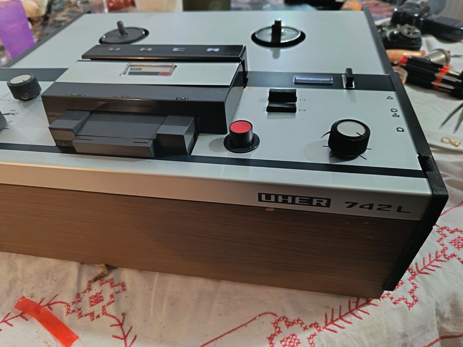 Magnetofon german  UHER742 l
