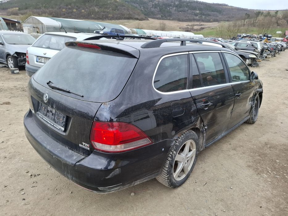 Elemente Caroserie VW Golf 6 Variant 1.6TDi CAYC 4motion 4x4 negruLO41