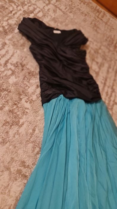 Платье вечернее  женское