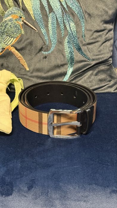 Vand curea Burberry