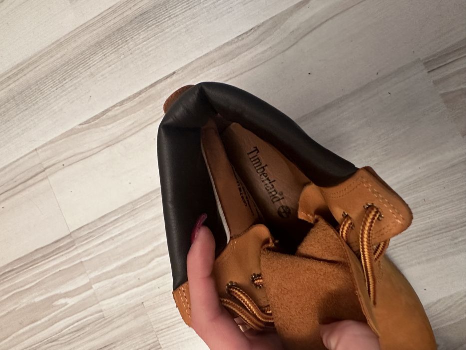 Bocanci Timberland 36