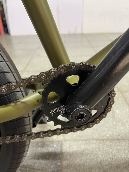 Продам трюковой BMX