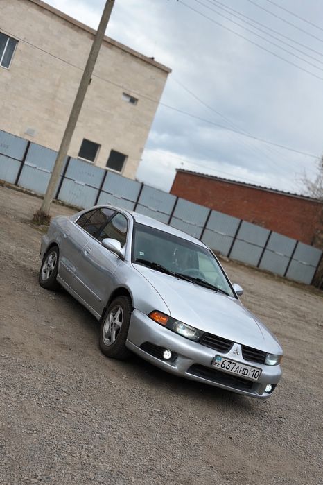 Митсубиси Галант 8