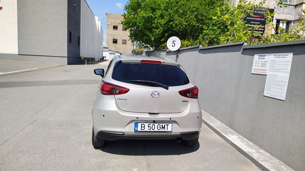 mazda 2