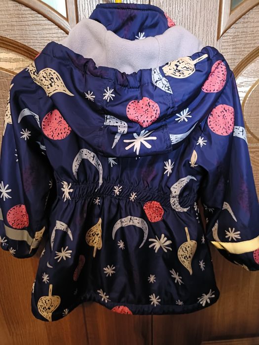 Куртка на девочку