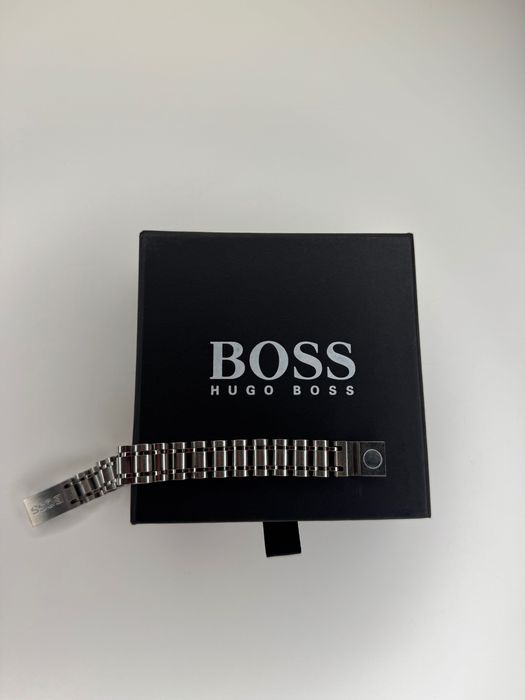 гривна Hugo Boss Owan