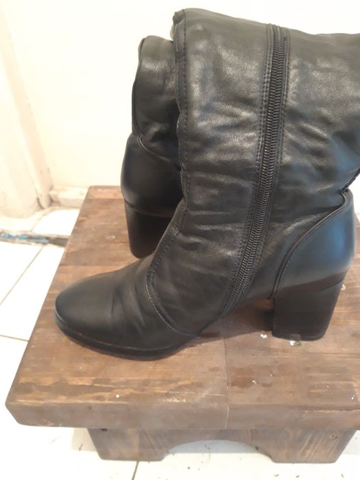 Кожанные сапоги фирменные