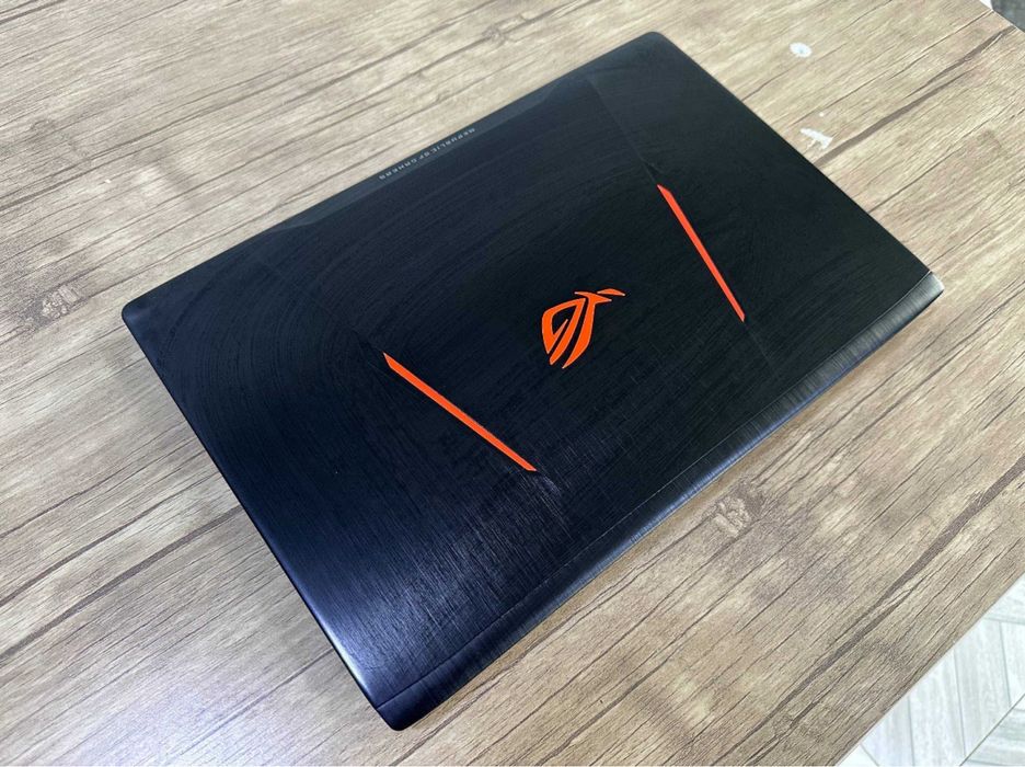 Igravoy noutbuk Asus ROG Strix GL553V