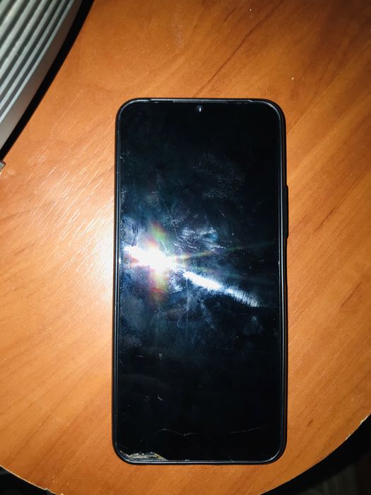 Продам Vivo Y33s