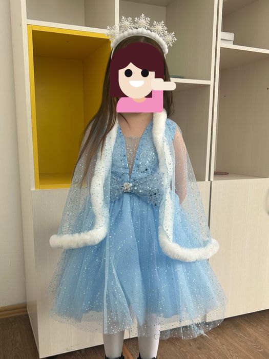 Продам платье снежинка