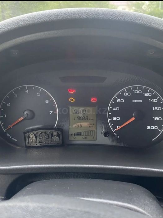 Продам Гранту 2014года