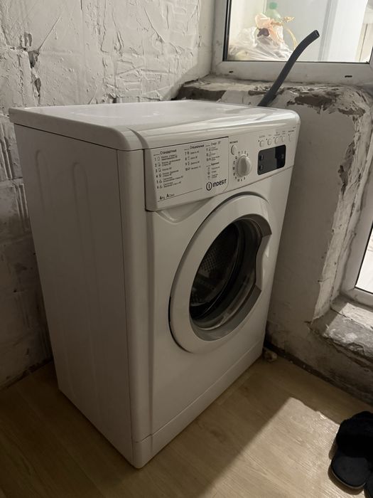 стиральная машина Indesit