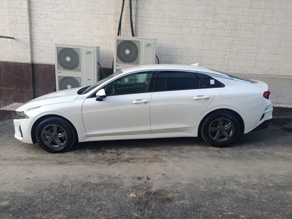 КИА К5 Cомфорт 2023 йил KIA K5 Cомфорт 2023 yil