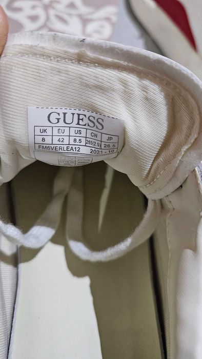 Кецове GUESS 42 рр.
